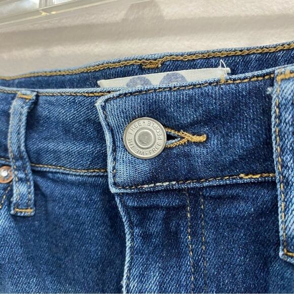 We The Free People | High Rise Dark Wash Raw Hem Skinny Blue Jeans Size 30 - Picture 6 of 13